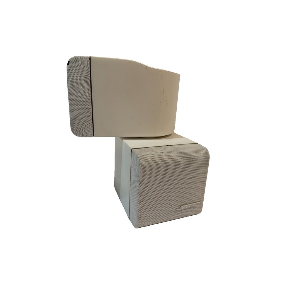 Bose Lifestyle Acoustimass Double Swivel Stacked Cube Speakers White Small Dent